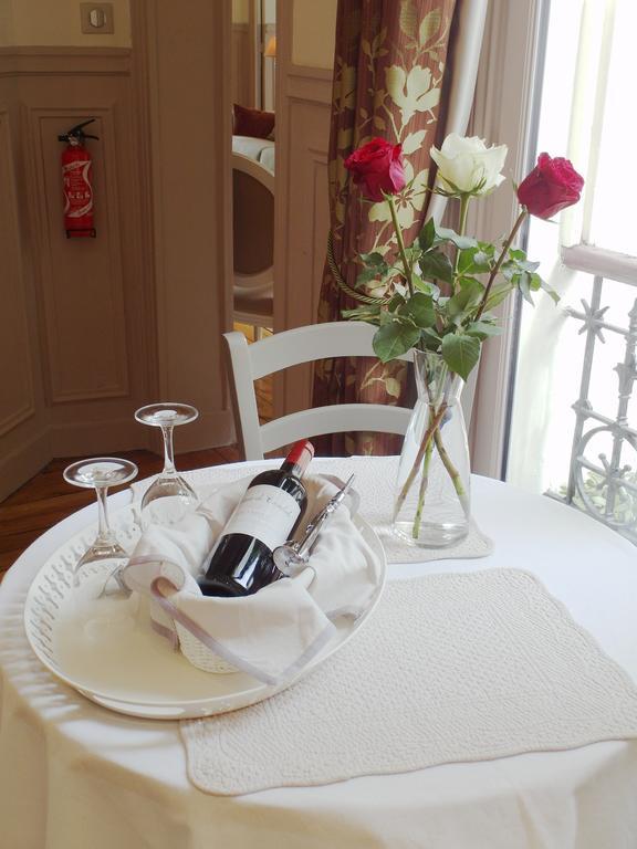 פריז Chambre D Hote : Louvre Elegant Apt Suite מראה חיצוני תמונה