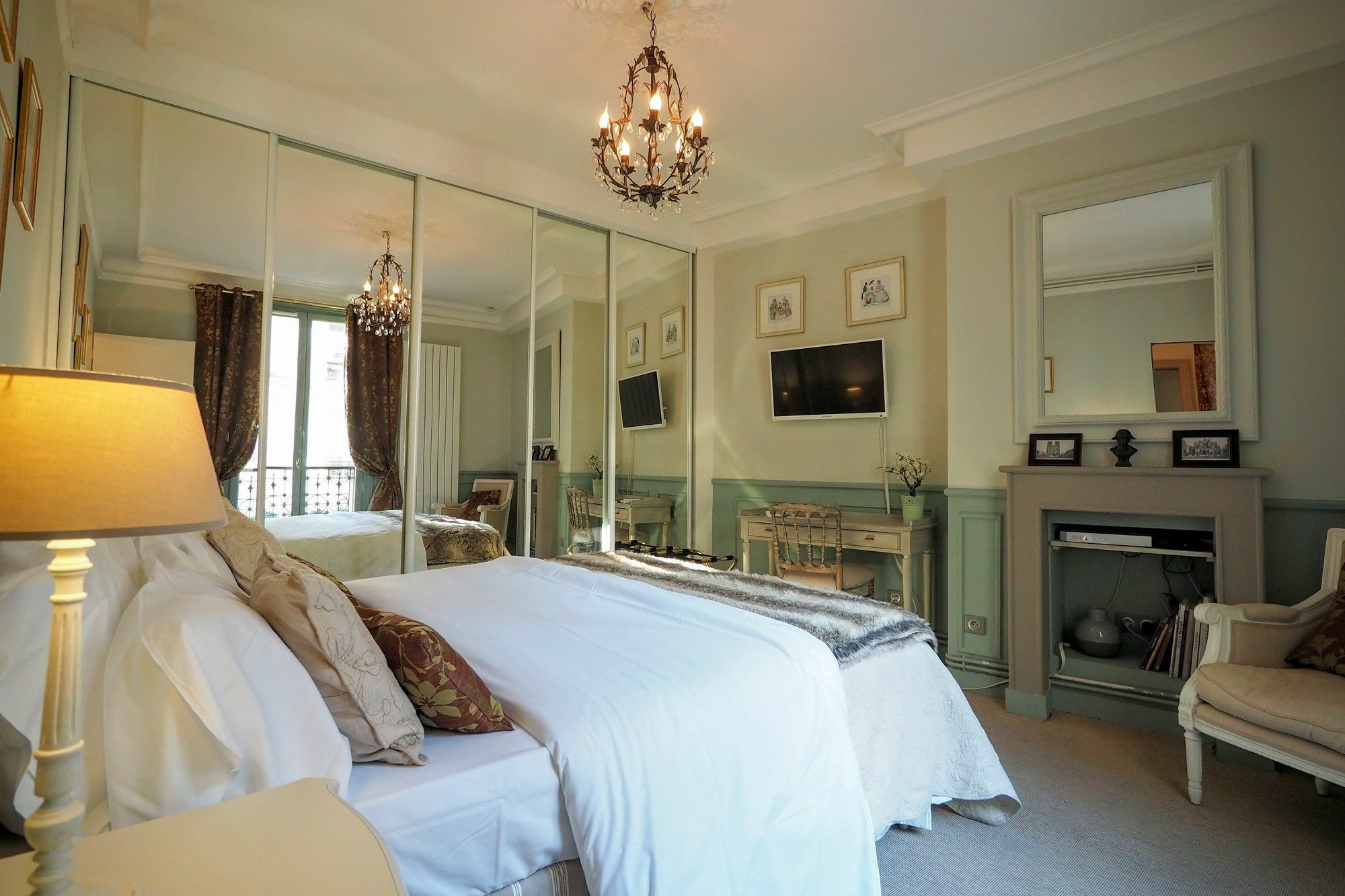 פריז Chambre D Hote : Louvre Elegant Apt Suite מראה חיצוני תמונה